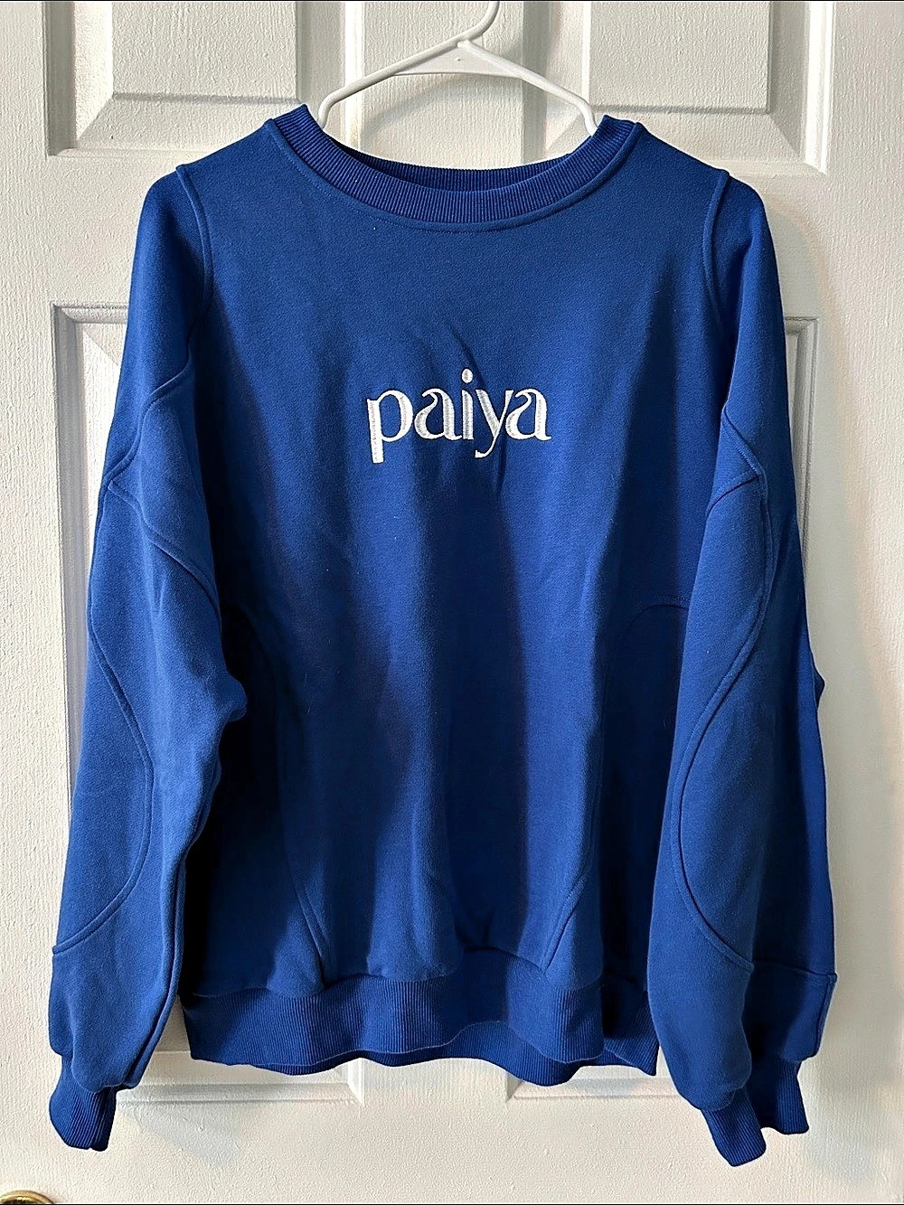 paiya Blue Sweatshirt Size Small Like New